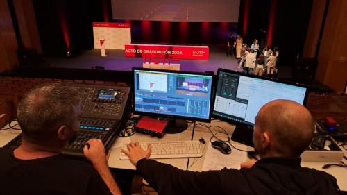 CGS en la realización/streaming del evento de graduación del instituto IMF en el auditorio de la UCM3